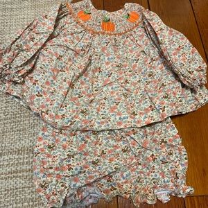 Floral Pumpkin Outfit